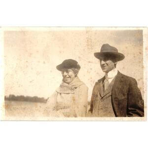 Vintage Photo Couple Wearing Wide Brim Hats Western Americana Look